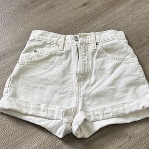 Levi’s 954 White Denim Shorts